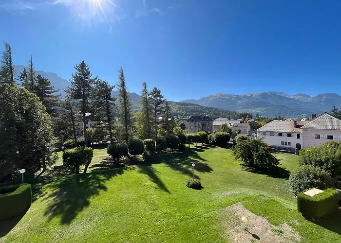 T2 Calme A Barcelonnette, Centre-ville - Fr-1-165a-25